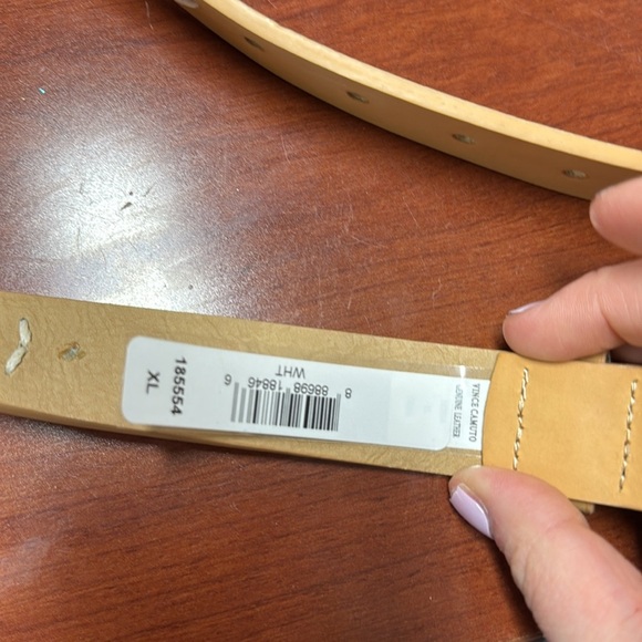 Vince Camuto belt xl // 040321 - Picture 3 of 3